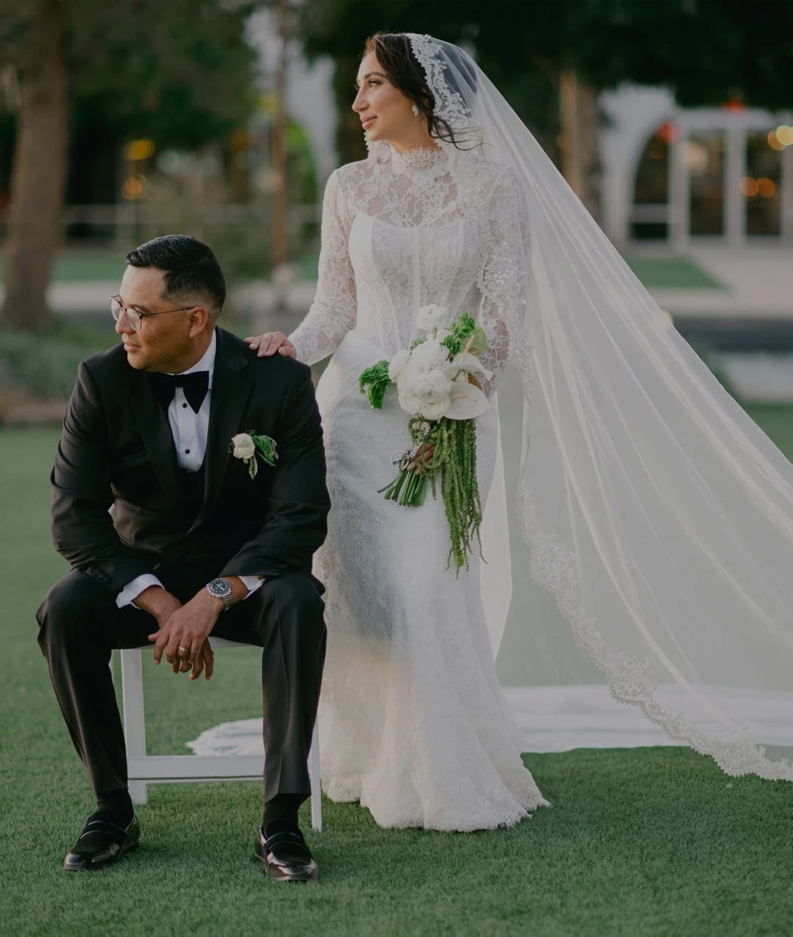 Photo of the real bride and groom - Mobile Image