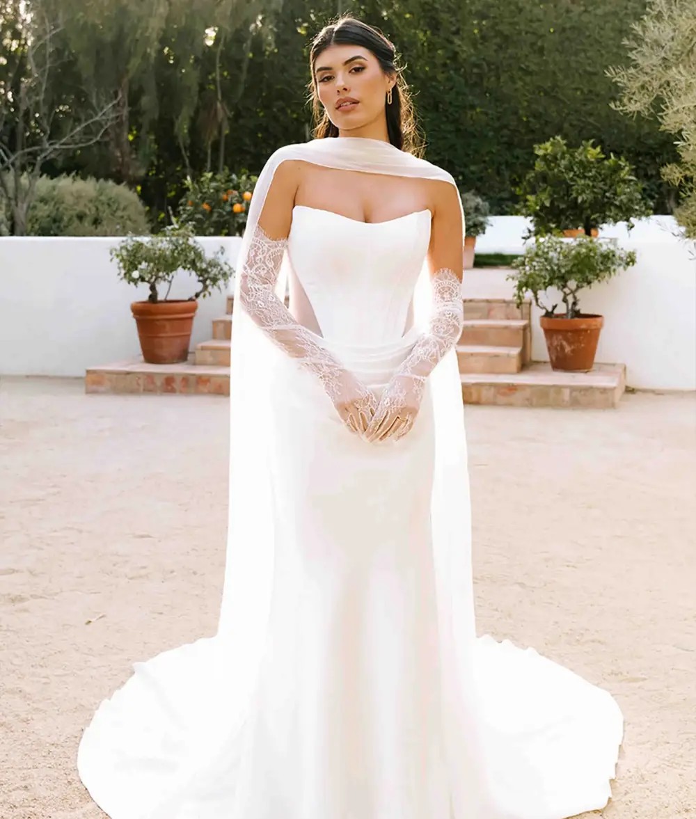 Model wearing a Stella York wedding dress