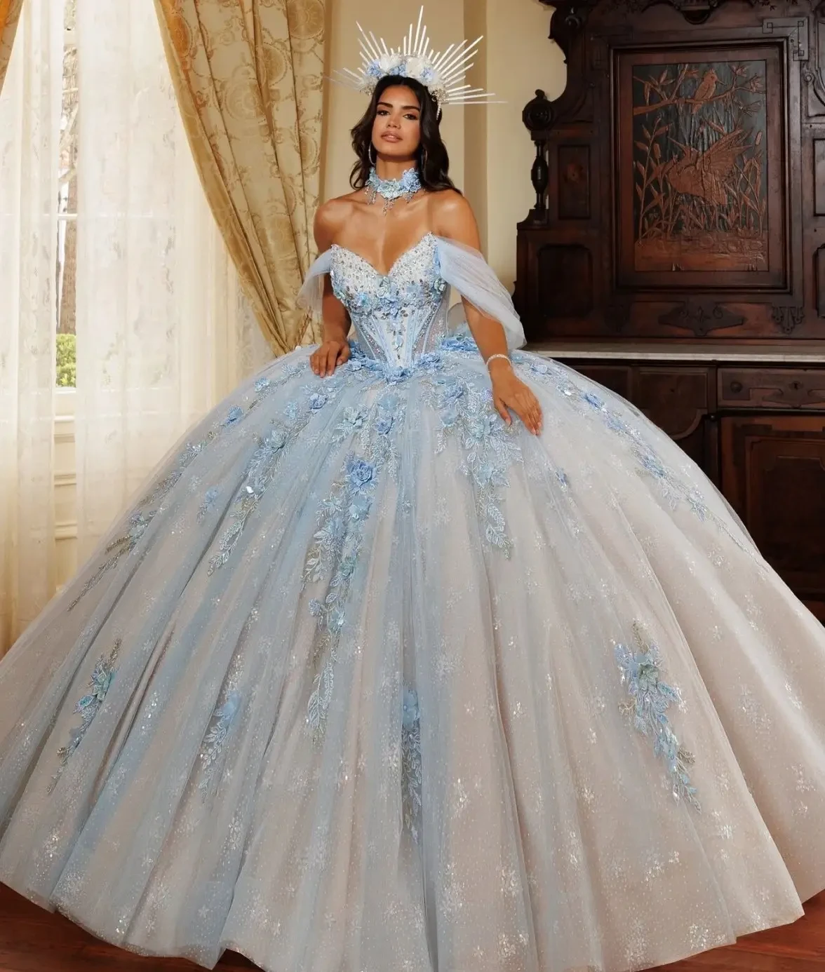 Rachel Allan Quinceañera Image