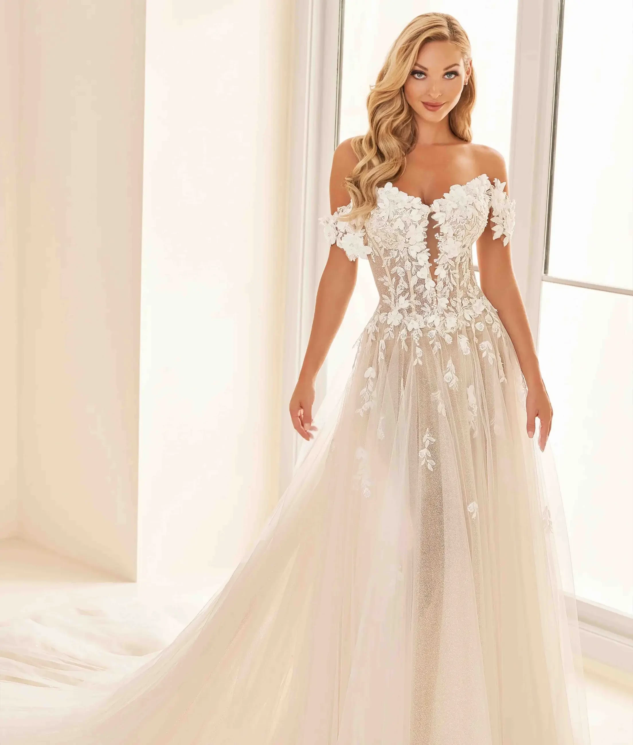 Enchanting by Mon Cheri