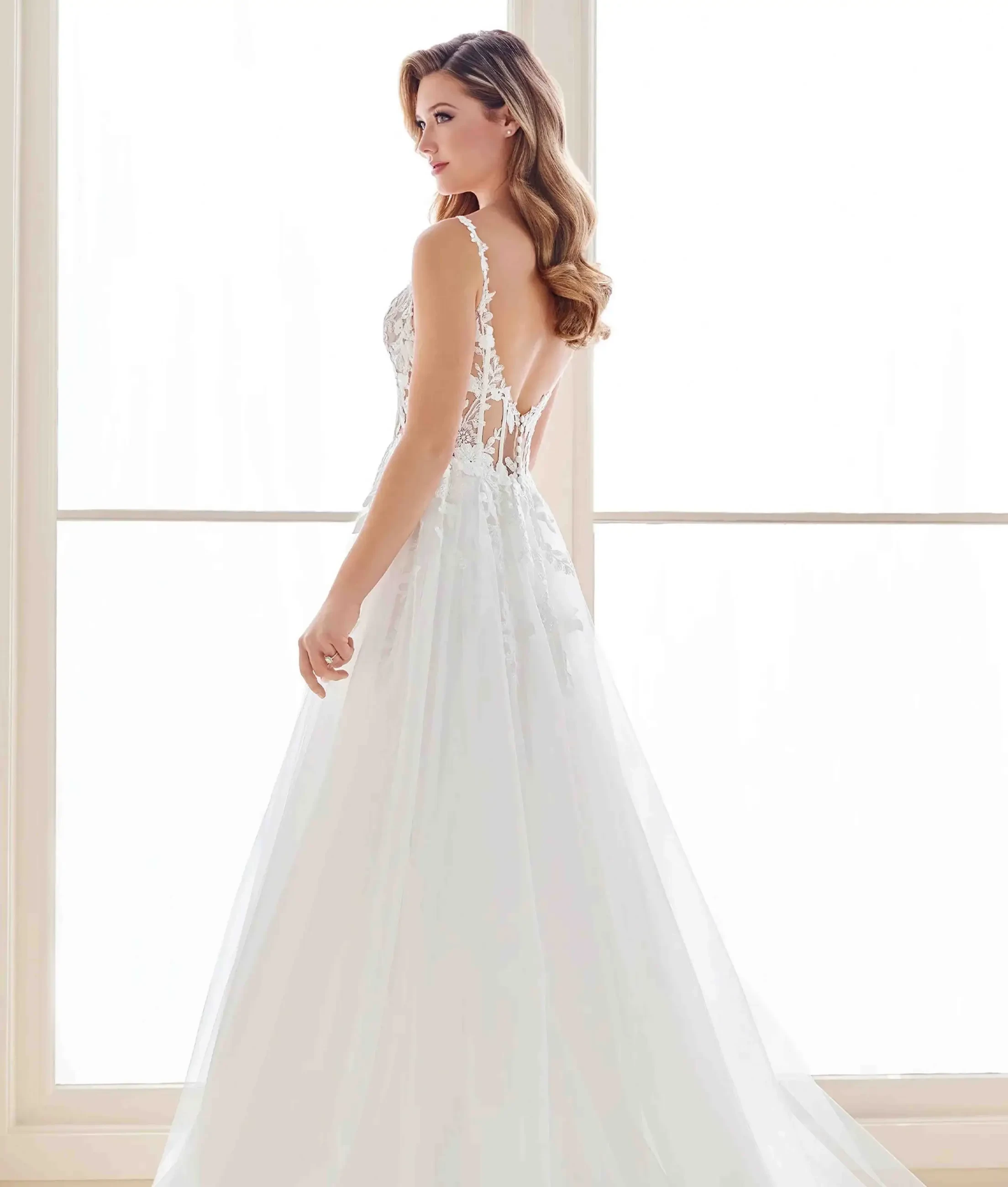 Enchanting by Mon Cheri